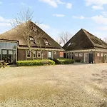 4-person Rustiek In شقة *
